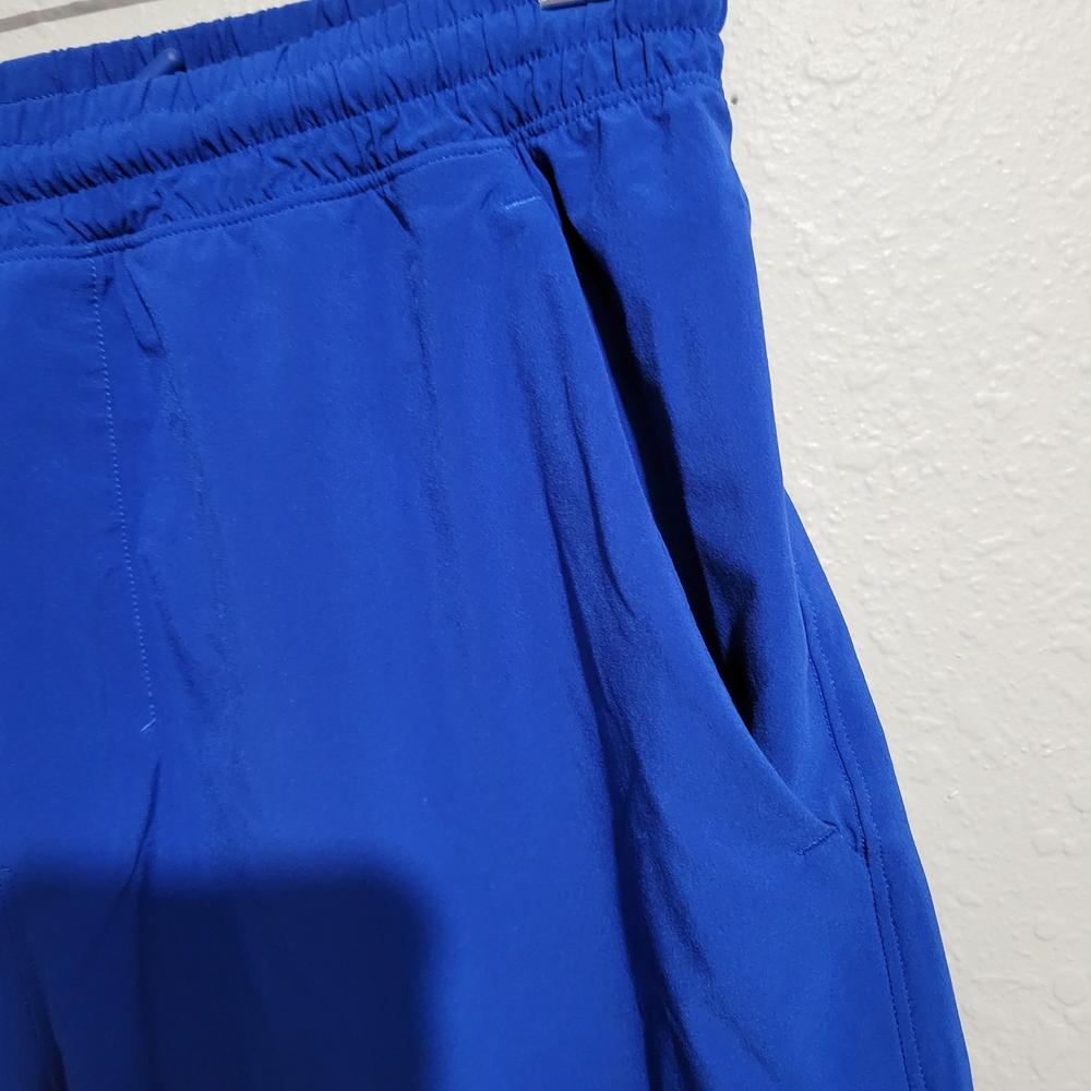 Lululemon Athletica Vibrant Blue Men's Athletic Shorts - Picture 3 of 4